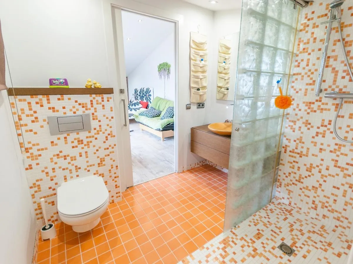 Lively Holiday Home In L'Escala With Swimming Pool Spanien